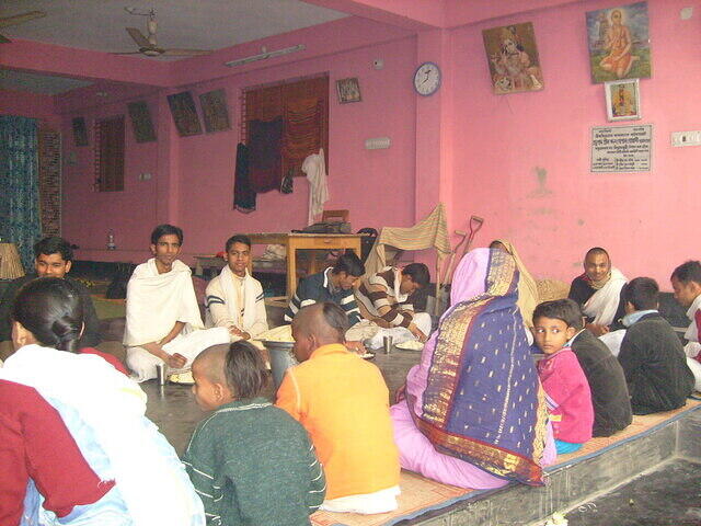 i love that little Vaishnav turning towards the camera. 